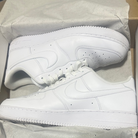 Nike Men's All-White Sneakers - Picture 1 of 7